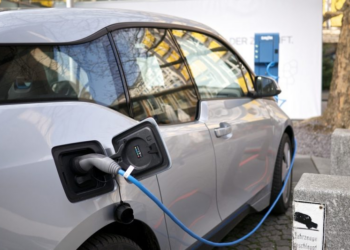 The Rising Wave of Electric and Hybrid Cars in Tanzania