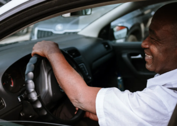 Driving Safety Guide: Essential Tips for a Secure Journey on the Road